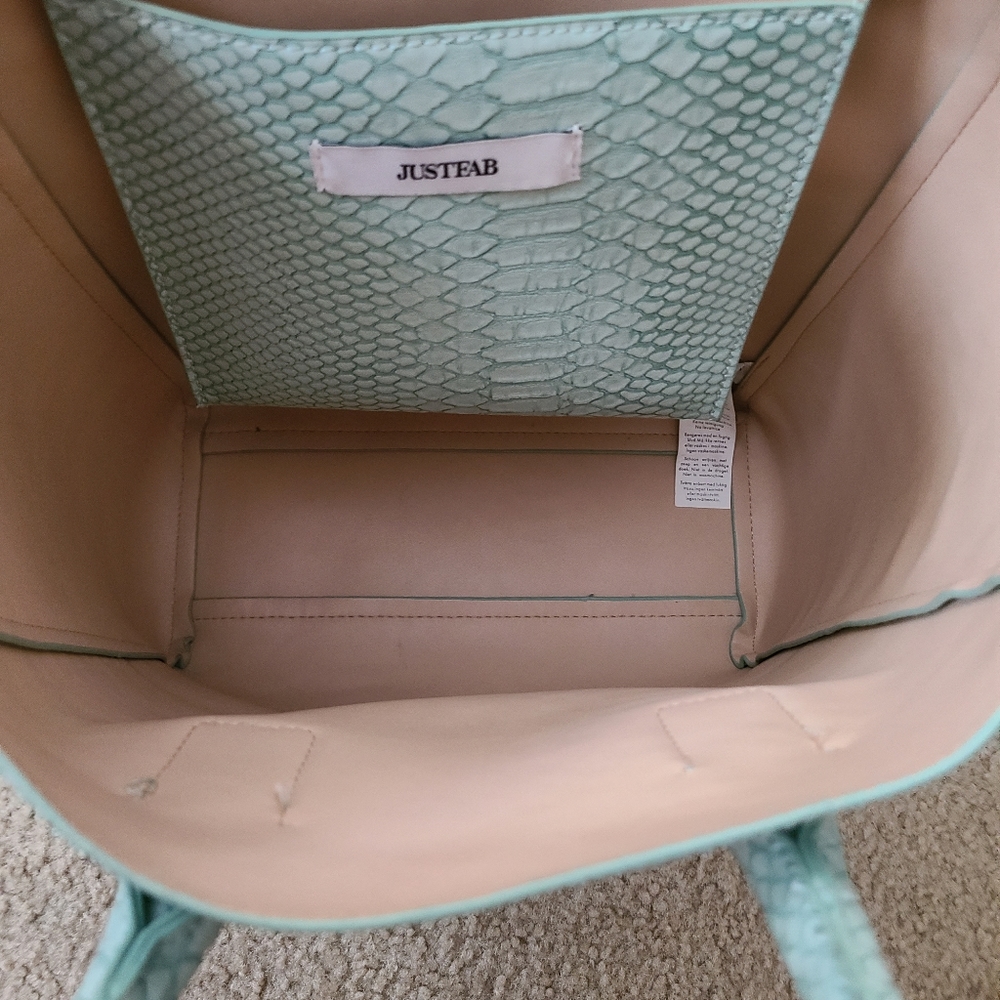 Purse - Picture 5 of 5